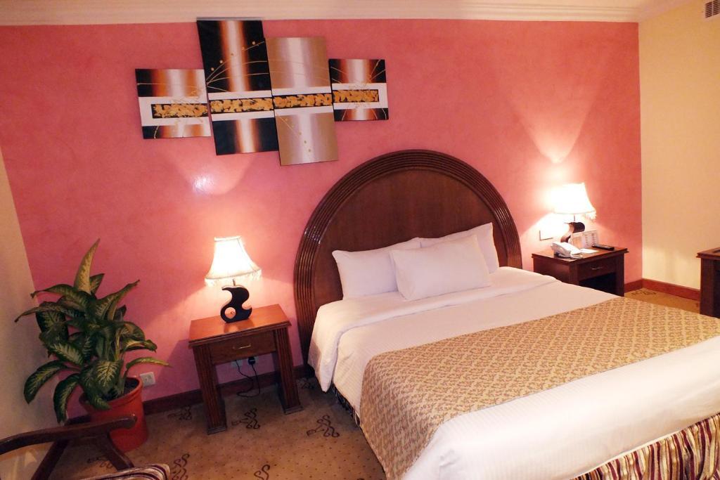Hotel Di-Palace Riaad Kamer foto