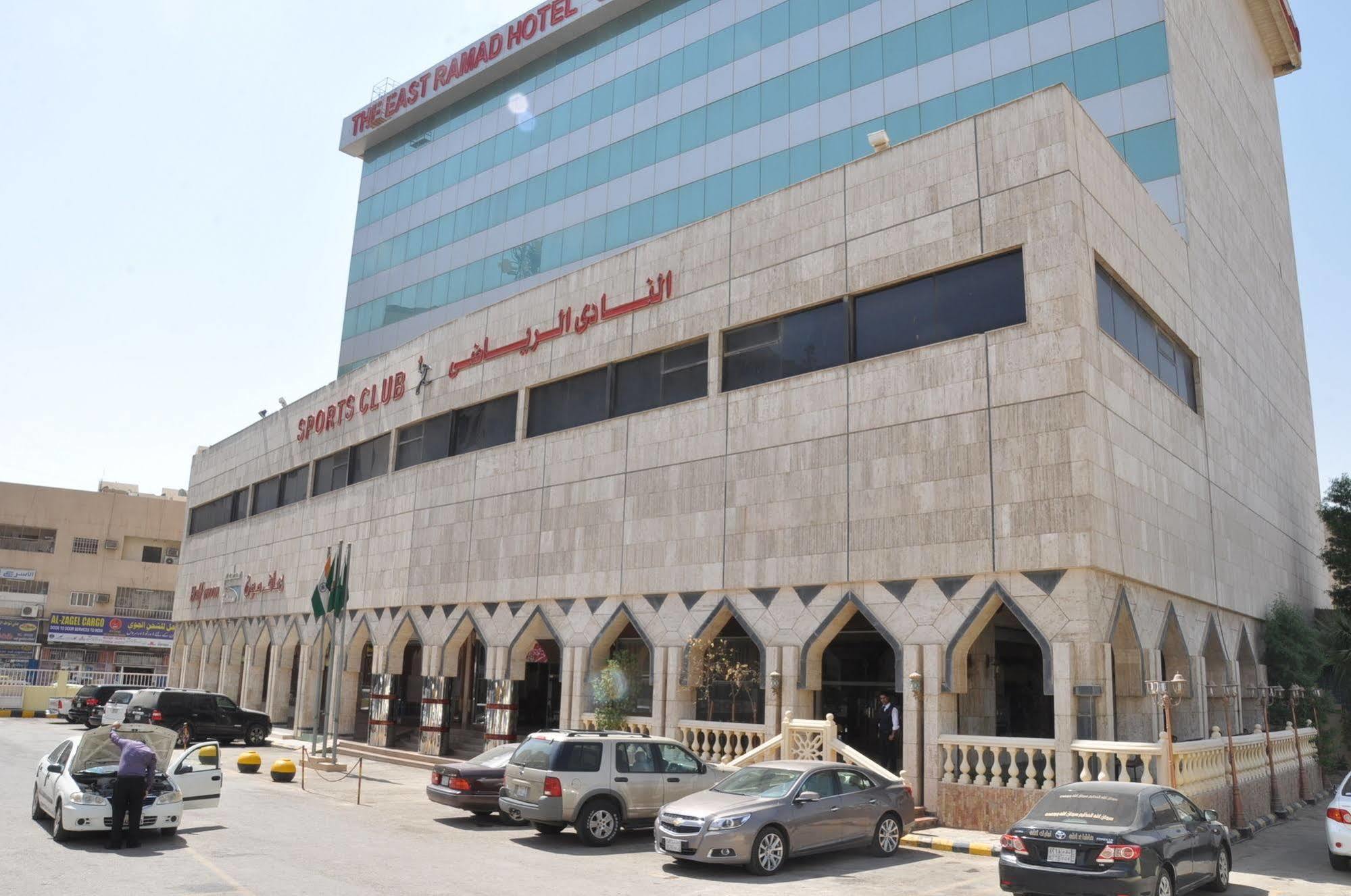 Hotel Di-Palace Riaad Buitenkant foto